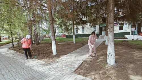 В Аксубаевском районе прошел Всероссийский субботник