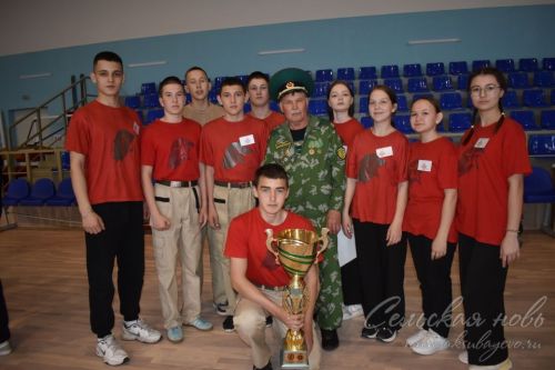 В Аксубаеве в «Зарницу» играли будущие воины