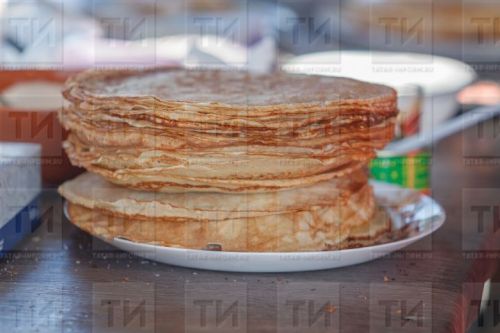 Блинчики с ветчиной и сыром в хрустящей панировке: рецепт невероятной закуски