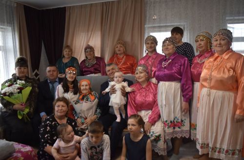 Матери девятерых детей исполнилось девяносто пять