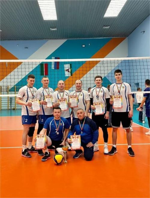 Көмеш кубок оттылар