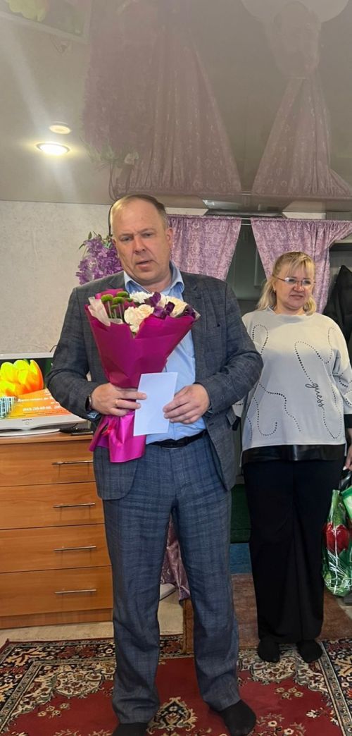 Колхозда да, заводта да үрнәк була