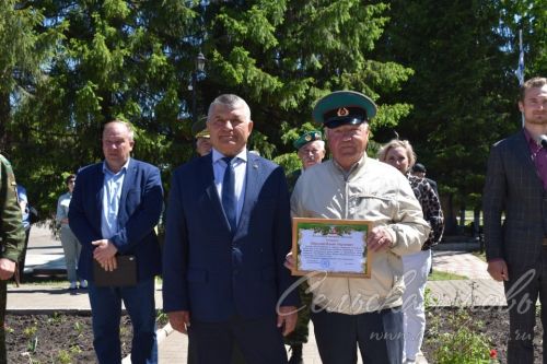 В Аксубаеве дозорные рубежей отметили свой праздник