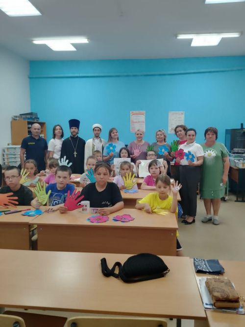 Отдыхающие в лагере дети показали, что хорошо знают правила безопасной жизни