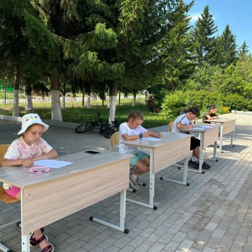 В пришкольном лагере демонстрировали знание устройства велосипеда и оказывали первую помощь