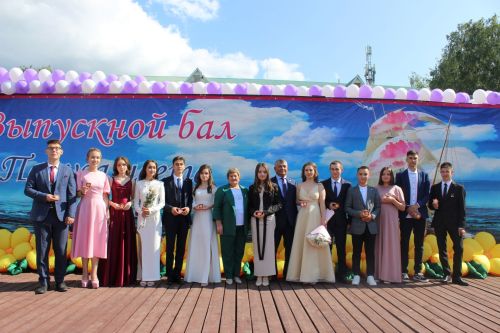 В образование вернулись серебряные медали