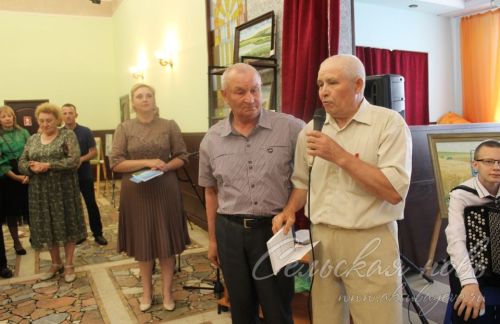 Рәссам Виктор Артемьевның картиналары күргәзмәгә килүчеләрнең йөрәкләрен яулады
