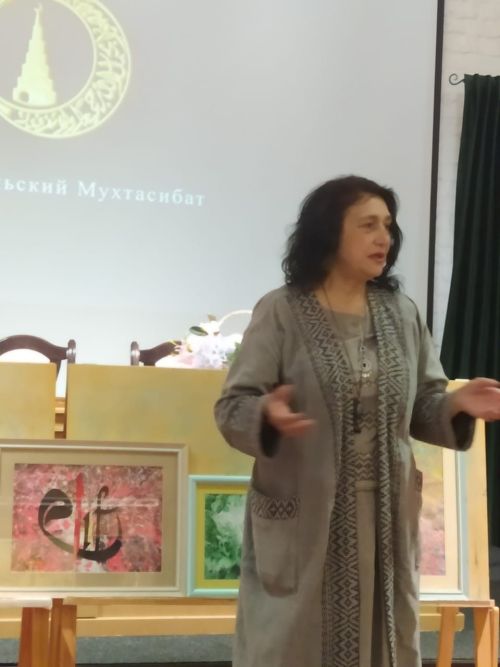 Аксубай рәссамының күргәзмәсе Чистай Ислам үзәгендә тәкъдим ителде