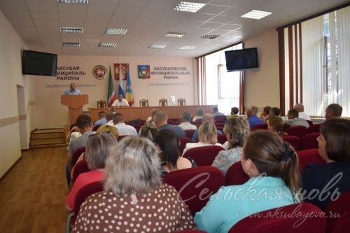 Контракт буенча хезмәт мәсьәләләре турында фикер алыштылар