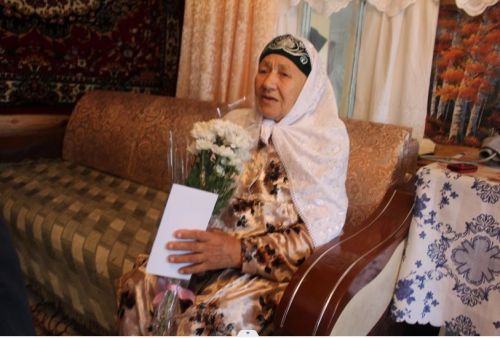 90 лет мудрости и стойкости