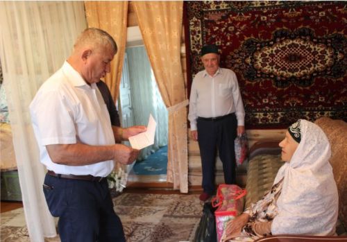 90 лет мудрости и стойкости