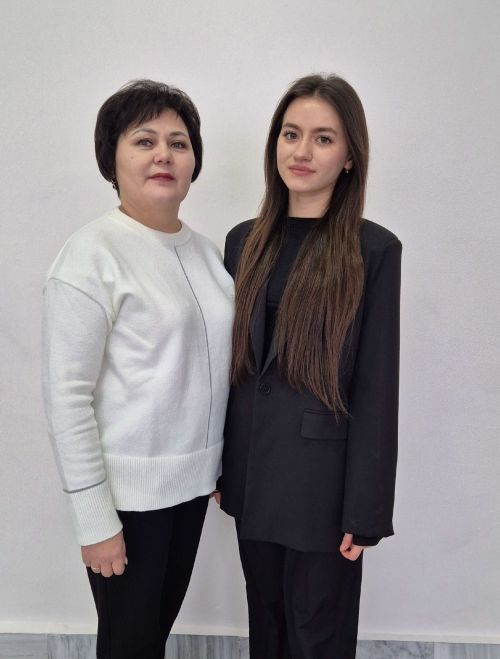 Старшеклассницы Аксубаевской школы удостоились Дипломов призеров региональных Олимпиад