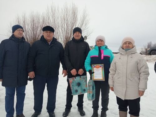 Год Защитника Отечества в Староильдеряковской школе открыли лыжным забегом в честь героя-односельчанина