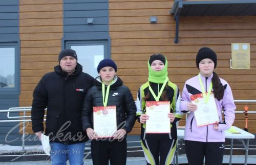 Аксубаевские школьники состязались на районной лыжне