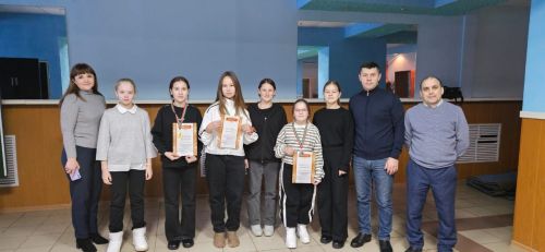 Аксубаевские школьники определили, кто лучше играет в шахматы и шашки