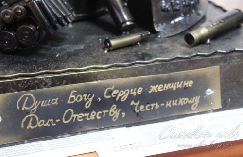 Участникам районной планерки в Аксубаеве представили выставку о сельском хозяйстве и послание из зоны СВО