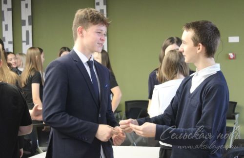 В Аксубаеве состоялся чемпионат по публичным выступлениям для школьников