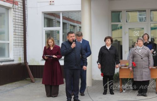 В Аксубаеве открыли мемориальную доску в память о Ниязе Хасанове