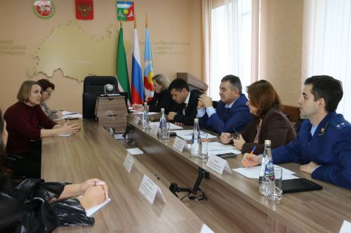Аксубаевский район посетила уполномоченный по правам ребенка в РТ Светлана Захарова