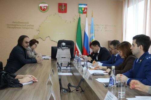 Аксубай районында Татарстан Республикасында бала хокуклары буенча вәкаләтле вәкил Светлана Захарова булды