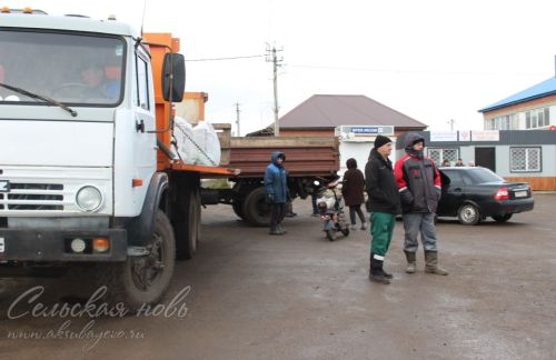 Аксубаевская сельхозярмарка: натуральное и свежее для каждого дома