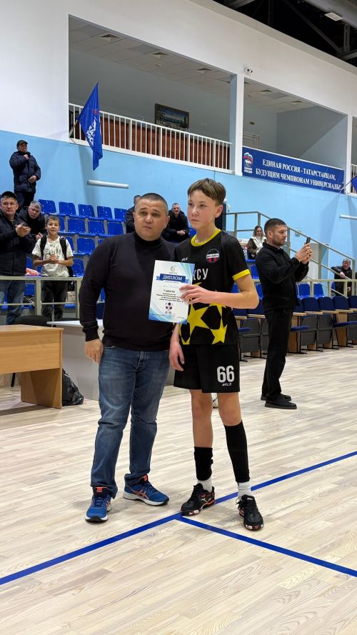 Футболисты «Аксу» выиграли зональное первенство