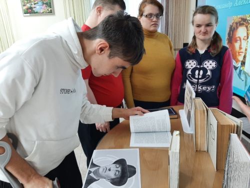 В Аксубаевском центре социального обслуживания звучали стихи Александра Блока
