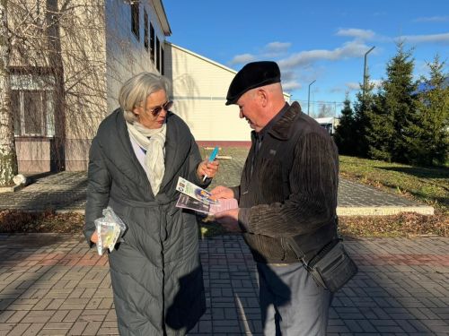 В Аксубаеве на центральной площади прошла акция «Стань заметнее»