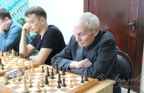 Аксубай редакциясендә район газетасына язылу уйнатылды