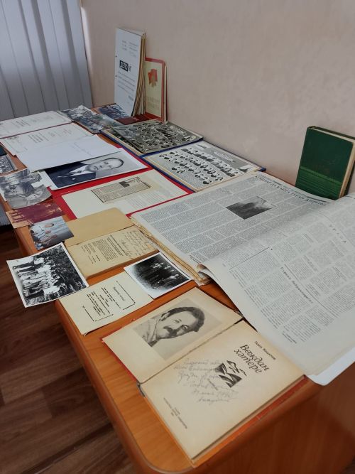 Аксубай район Советында чираттагы күргәзмә Рифгат Хәмәтшин турында сөйләде