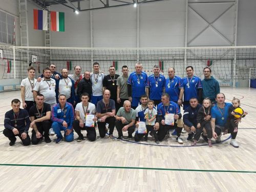 Аксубай районында узган волейбол турнирында Шәрбән авылы командасы җиңү яулады