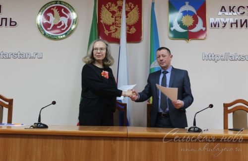 Аксубай районы һәм сәүдә-сәнәгать палатасы белән хезмәттәшлек турында килешү имзаланды