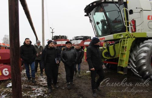 В Аксубаевском районе проверили постановку сельхозтехники на зимнее хранение