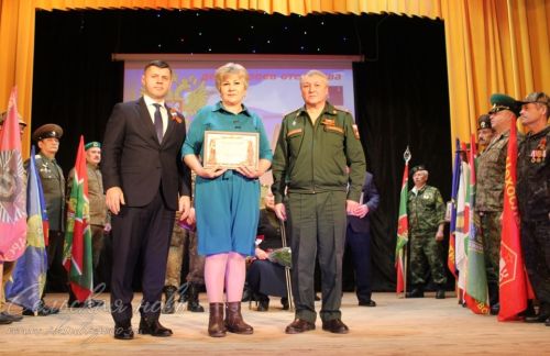 Кичә Ватан геройлары көненә багышланды