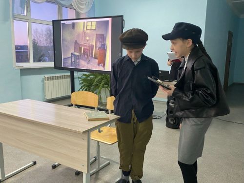 В Аксубаевской школе имени В.Г. Тимирясова открыли Год Защитника Отечества