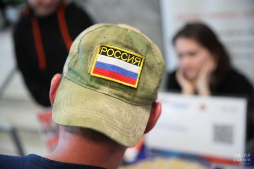 Добровольцы спецоперации могут получить удостоверение ветерана без заявления