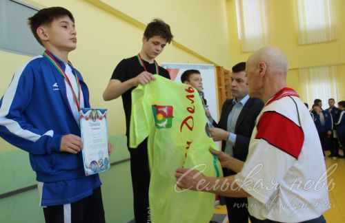В Аксубаеве прошли соревнования по плаванию среди семи районов Татарстана