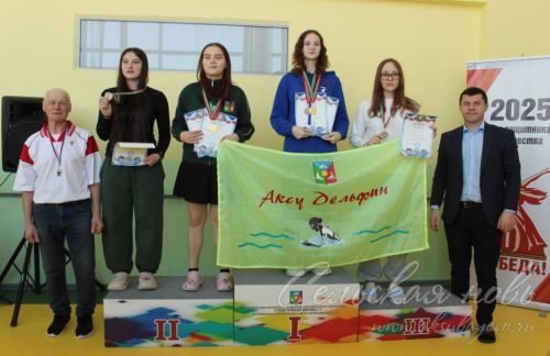 В Аксубаеве прошли соревнования по плаванию среди семи районов Татарстана
