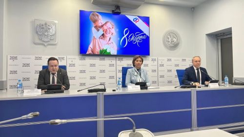 Эдуард Вафин: «Отделение СФР по РТ делает всё, чтобы у мам было больше времени и возможностей радовать своих детей»