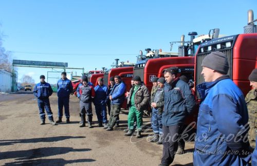 В Аксубаевском районе техника готова к полевым работам