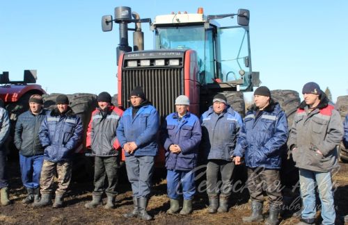 В Аксубаевском районе техника готова к полевым работам