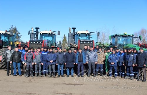 В Аксубаевском районе техника готова к полевым работам