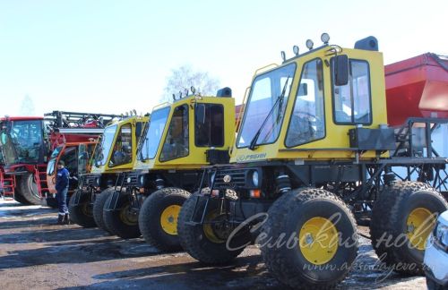 В Аксубаевском районе техника готова к полевым работам