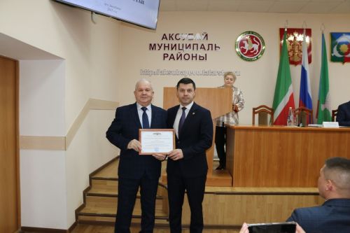 В Аксубаевском районе наград удостоились отличившиеся работники организаций
