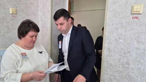В Аксубаевской средней школе №3 состоялся Единый государственный экзамен для родителей
