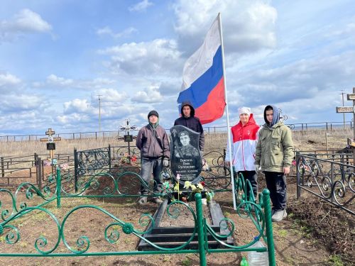 Яшьләр Бөек Ватан сугышы һәм махсус хәрби операция геройларын искә алды