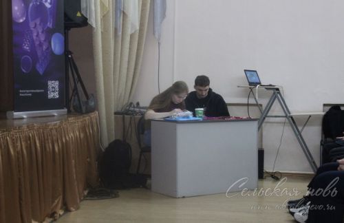 Аксубай мәктәбе мәйданчыгында киберкуркынычсызлык темасына конструктив диалог узды
