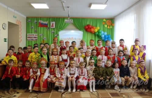 В детском саду районного центра состоялся муниципальный фольклорный конкурс «Национальная радуга Поволжья»