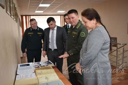 Равил Кузюров Аксубай районы урман хезмәткәрләре белән йомгаклау киңәшмәсе үткәрде