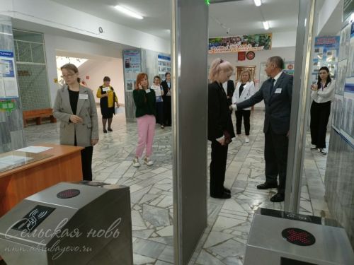 Старт бирелде: бүген Аксубайның унберенче сыйныф укучылары беренче БДИ тапшыра